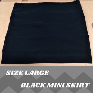 Black Mini Skirt Size L